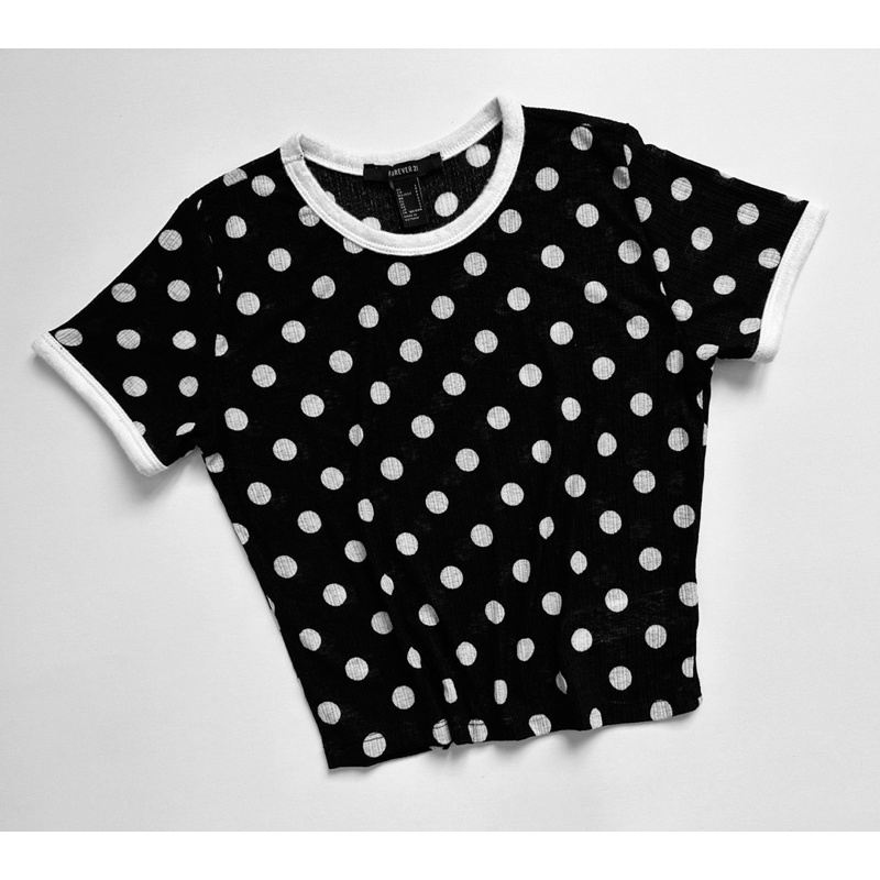 Áo croptop ôm thun bo voan nhẹ, mỏng, đen chấm bi to