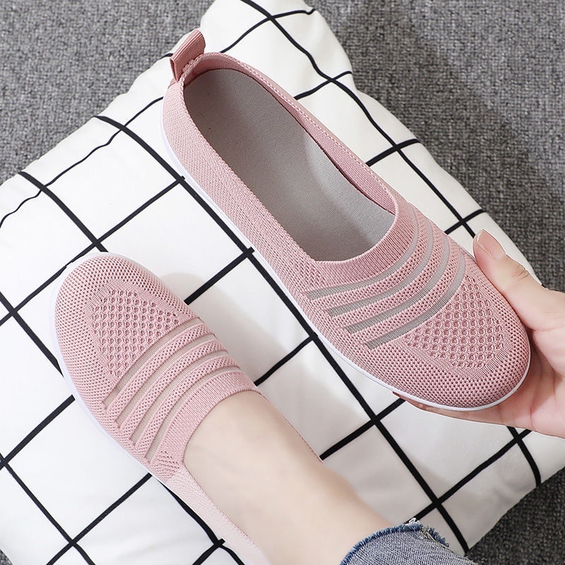 Giày Sneaker Thể Thao Nữ Chống Trượt Thoáng Khí
