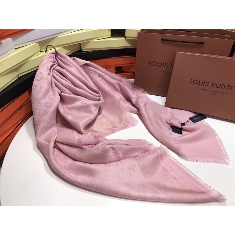 Khăn dạ LV ánh nhũ hoạ tiết fullbox