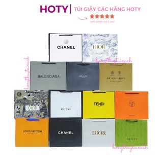 Túi giấy các hãng có sẵn size 32cm hình thật