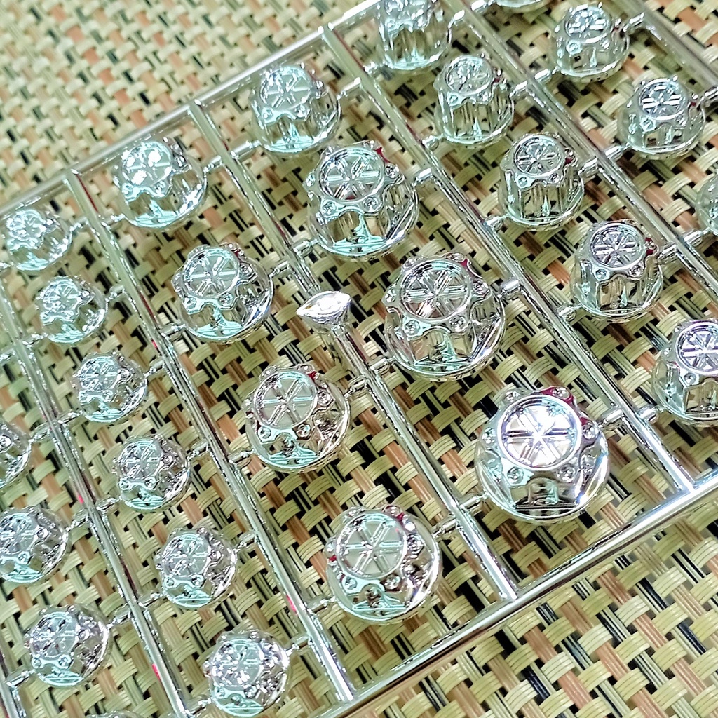 Chụp ốc salaya màu xanh ngọc , vàng, tím , đỏ , 7 màu TITAN