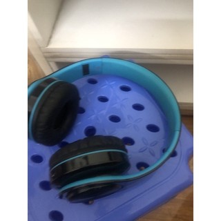 Tai nghe bluetooth cũ của tôi