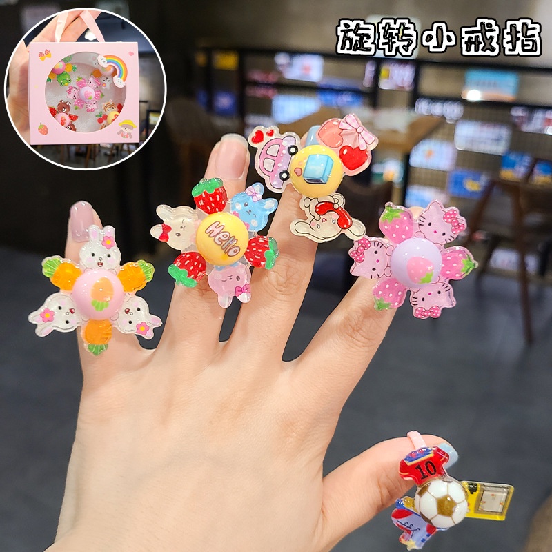 Nhẫn Nhựa Xoay Nhiều Hình Dáng Cho Trẻ Em