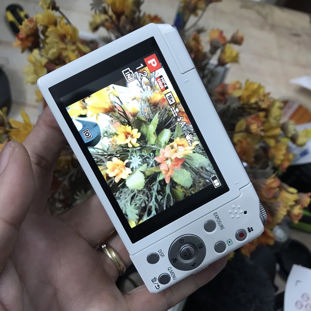 Máy ảnh Panasonic Lumix TZ55 màn hình lật có wifi