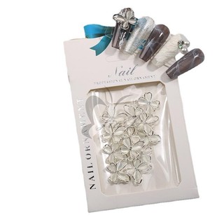 Charm bướm đá cao cấp đính móng