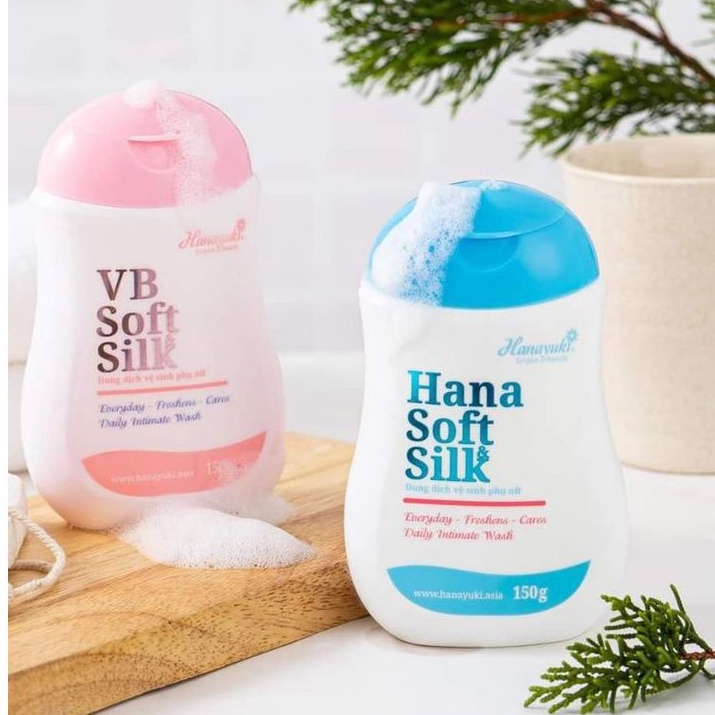 Dung Dịch Vệ Sinh Phụ Nữ Hana Soft Silk Hanayuki