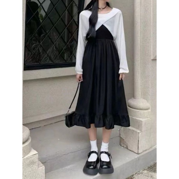 Váy đen nhún eo kèm áo crotop len dệt kim có bigsize 70kg