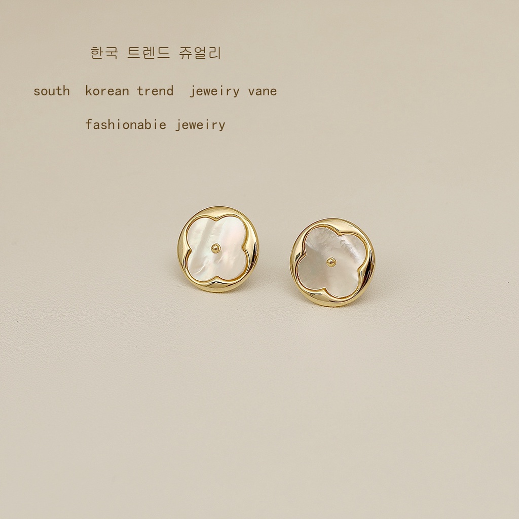 Bông Tai Hình Vỏ Sò Đơn Giản Chất Lượng Cao Dành Cho Nữ