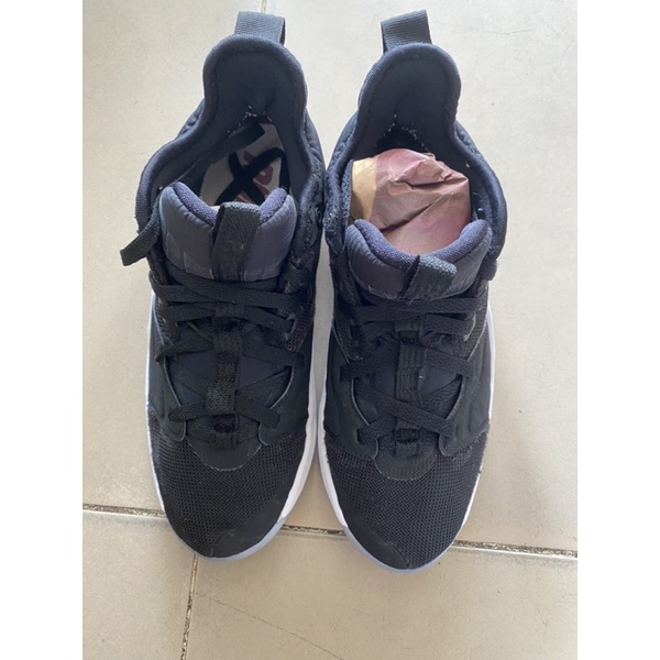 Giày chính hãng đã qua sử dụng