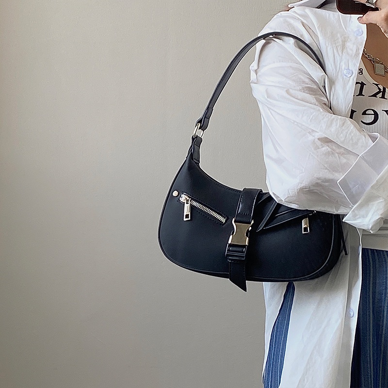 Túi Xách Đeo Vai Hình Bán Nguyệt Thời Trang Dành Cho Nữ