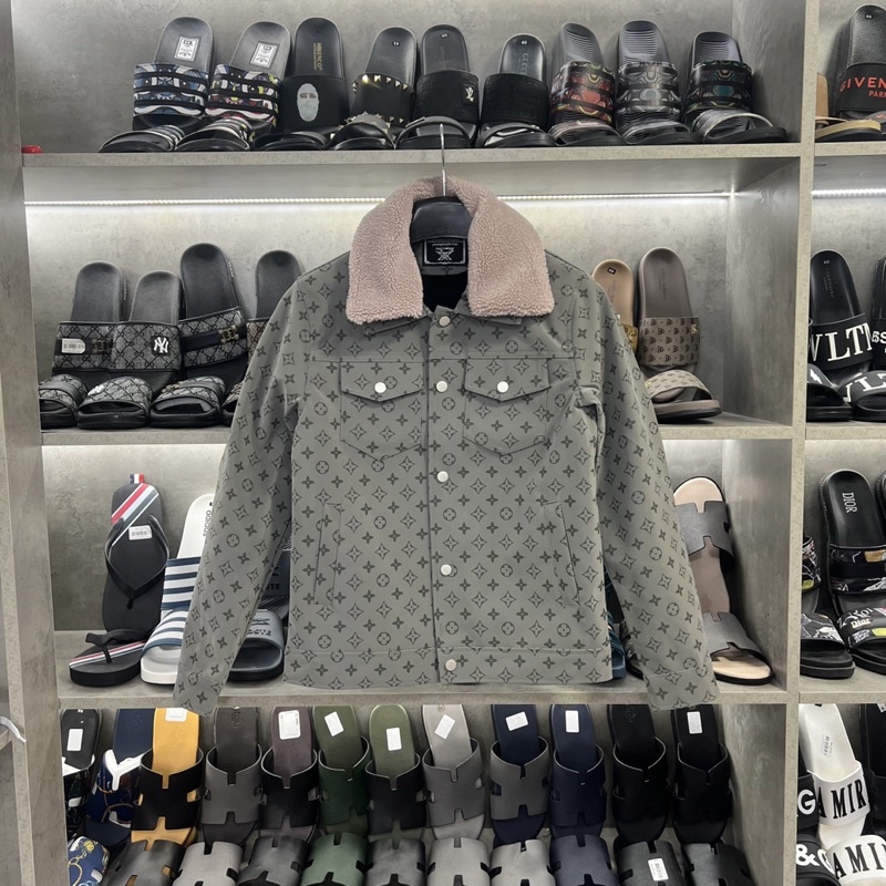 Áo da lộn LVA lót lông in vân hoa thời trang 4500, áo khoác LVA mix túi ngực