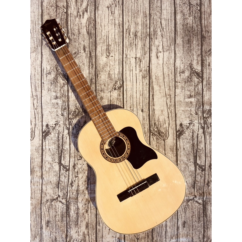 Guitar Classic Giá Rẻ ST-C01 có ty cho người mới chơi