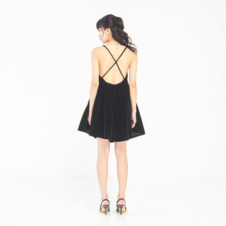Đầm 2 dây Izzy hở vai Miều Est.2013