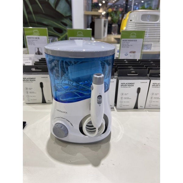 Máy tăm nước LocknLock Oral Irrigator 600ml Màu xanh dương - ENR111BLU