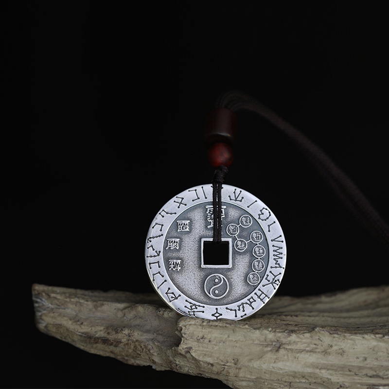 Vòng cổ Mặt Tròn Đính Đồng Xu Bằng Đồng JP5 Thời Trang Cho Nam