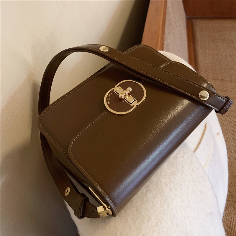 Túi Đeo Chéo Nữ Trơn, Khoá Tròn Sang Chảnh Đi Học Đi Làm WESTIE STUDIO - A246.TXN