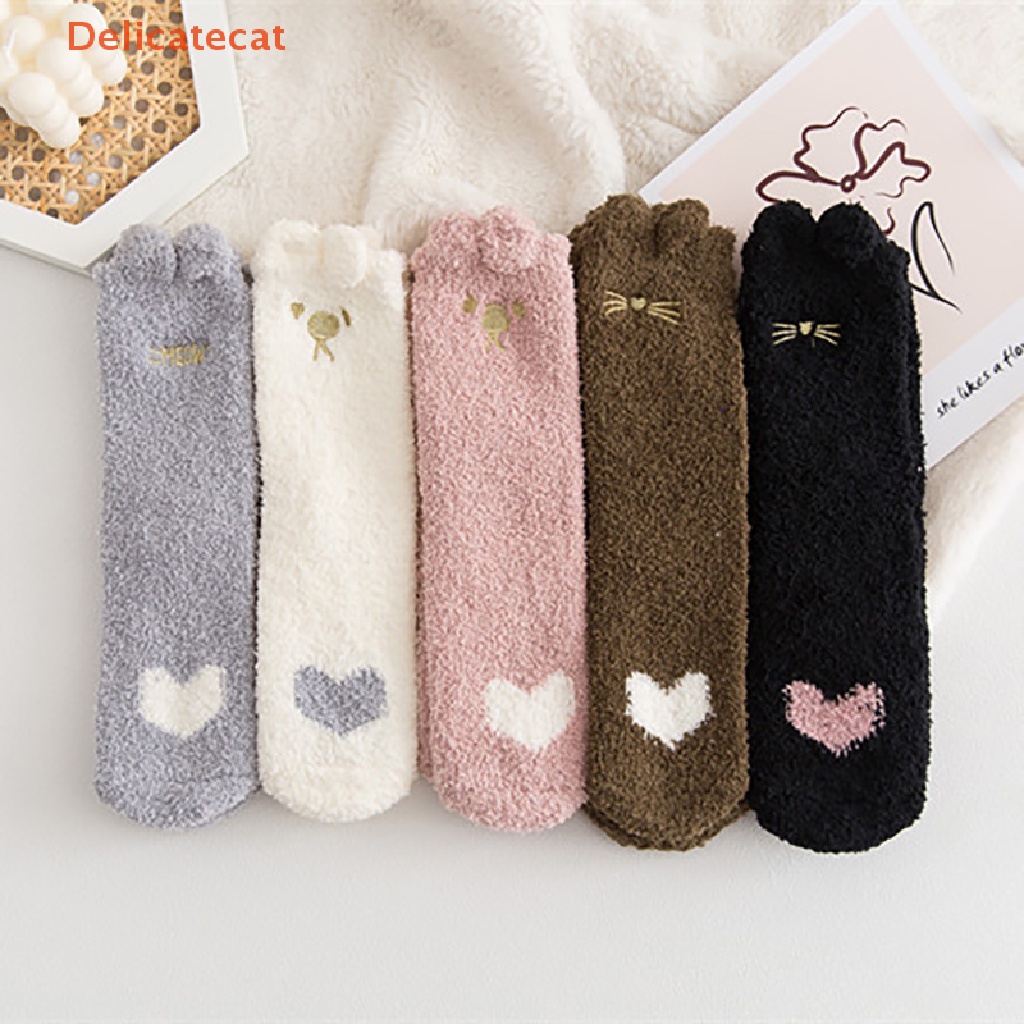 Vớ Nhung San Hô Lông Cừu Dày Dặn Giữ Nhiệt Mùa Đông Dễ Thương Cho Nữ