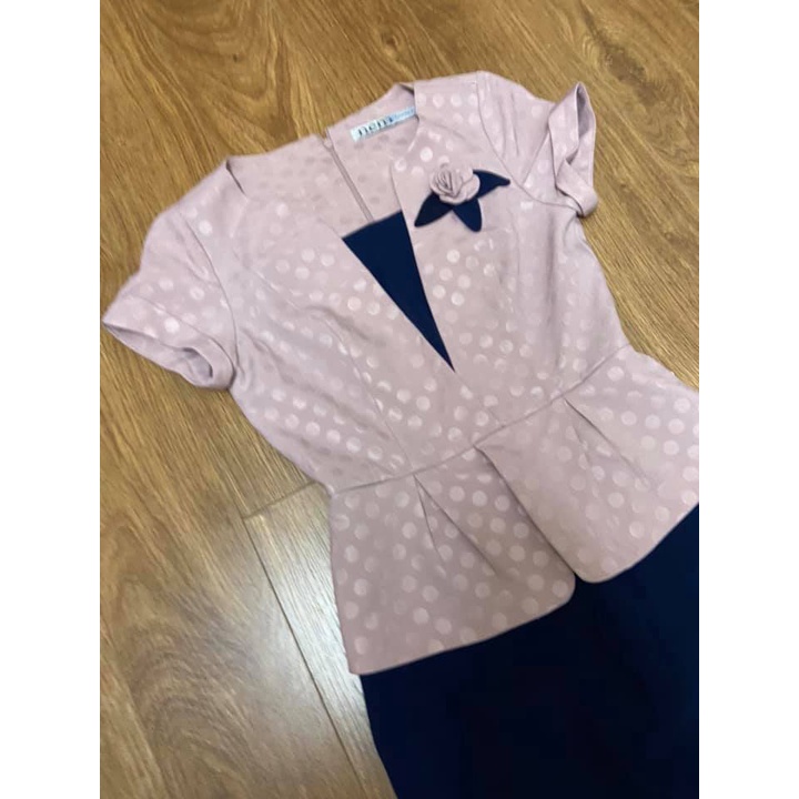 Váy nem luxury size 2, mới 97%