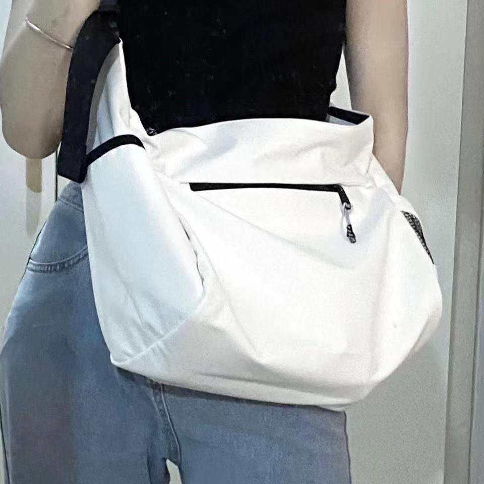 Túi xách đeo vai AHA official sức chứa lớn thời trang đường phố đi du lịch cho nam và nữ