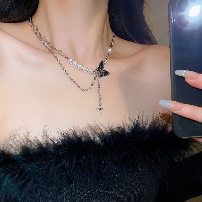 Vòng cổ Hình Bướm Đính Ngọc Trai Thời Trang Cho Nữ