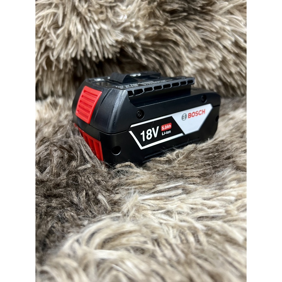 Pin Bosch đóng 18v nhận sạc zin, có led báo pin