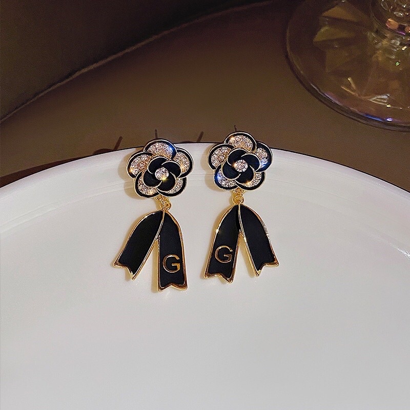 Bông tai hoa 5 cánh phối nơ đen phong cách thời trang Hàn Quốc cho nữ