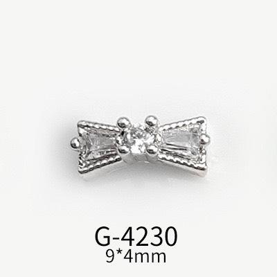 Charm nail nơ đính đá mẫu mơi hot trend 2023