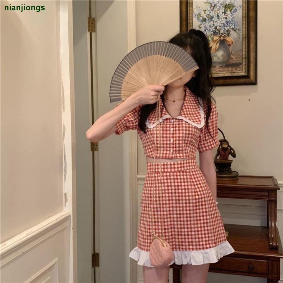 Áo Sơ Mi Tay Ngắn Dáng Ôm Phong Cách Preppy Mẫu Mới 2021