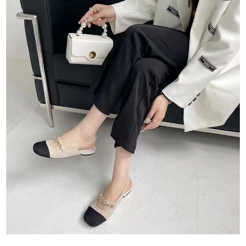 Giày bệt nữ mũi vuông hở gót