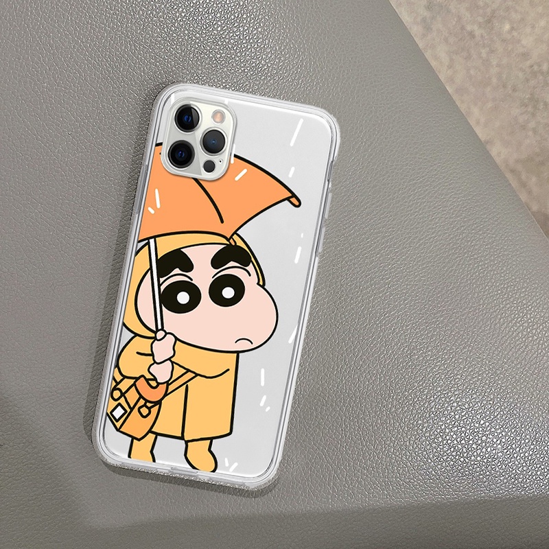 Ốp điện thoại iphone Shin - cậu bé bút chì đội mưa cạnh vuông cho 6/6splus/7/7plus/8/8plus/x/xr/xs/11/12/13/14/pro/max