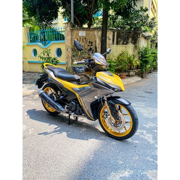 Vành size lớn 2.5-17 và 4.5-17 lắp đặt Yamaha Exciter 150/ Ex155 đi bài bánh to lốp lớn.