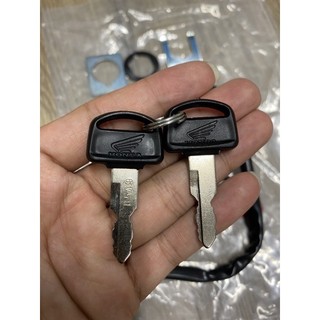 Khoá 2 cạnh dream việt