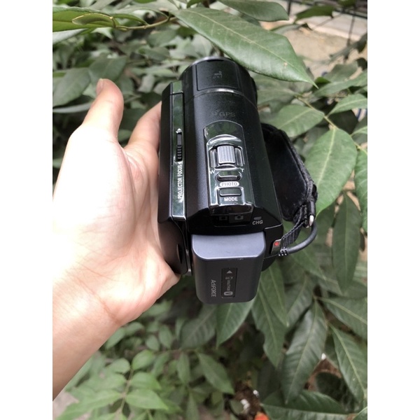 Máy quay sony HDR-PJ590