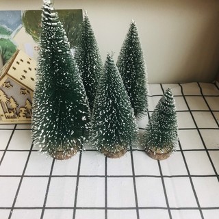 Cây thông mini để bàn trang trí Noel