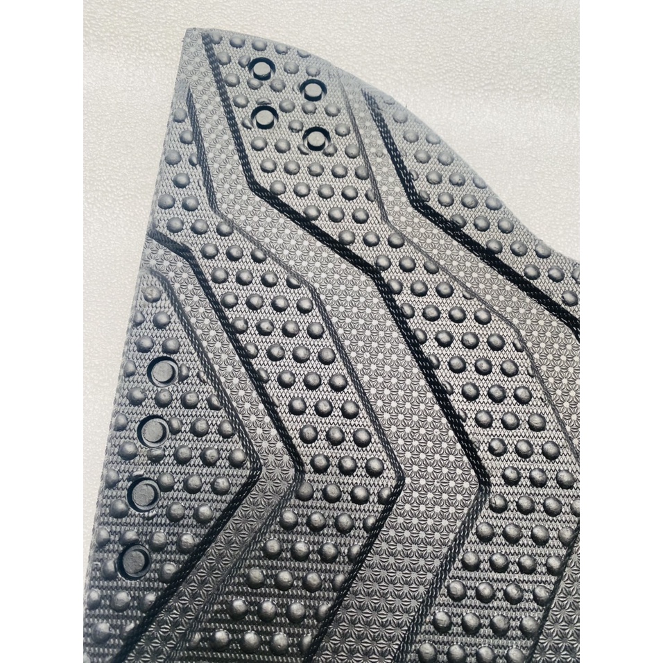 THẢM CAO SU LÓT CHÂN XE ĐIỆN EVO 200 VINFAST