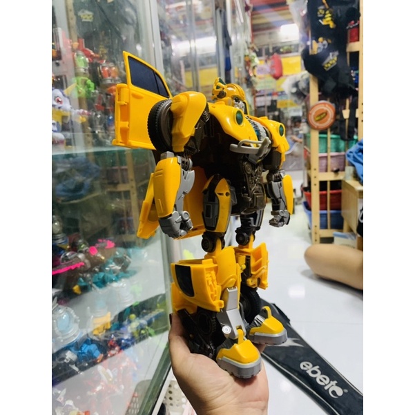 Mô hình Robo Transformer Bumblebee Cổ điển Hasbro