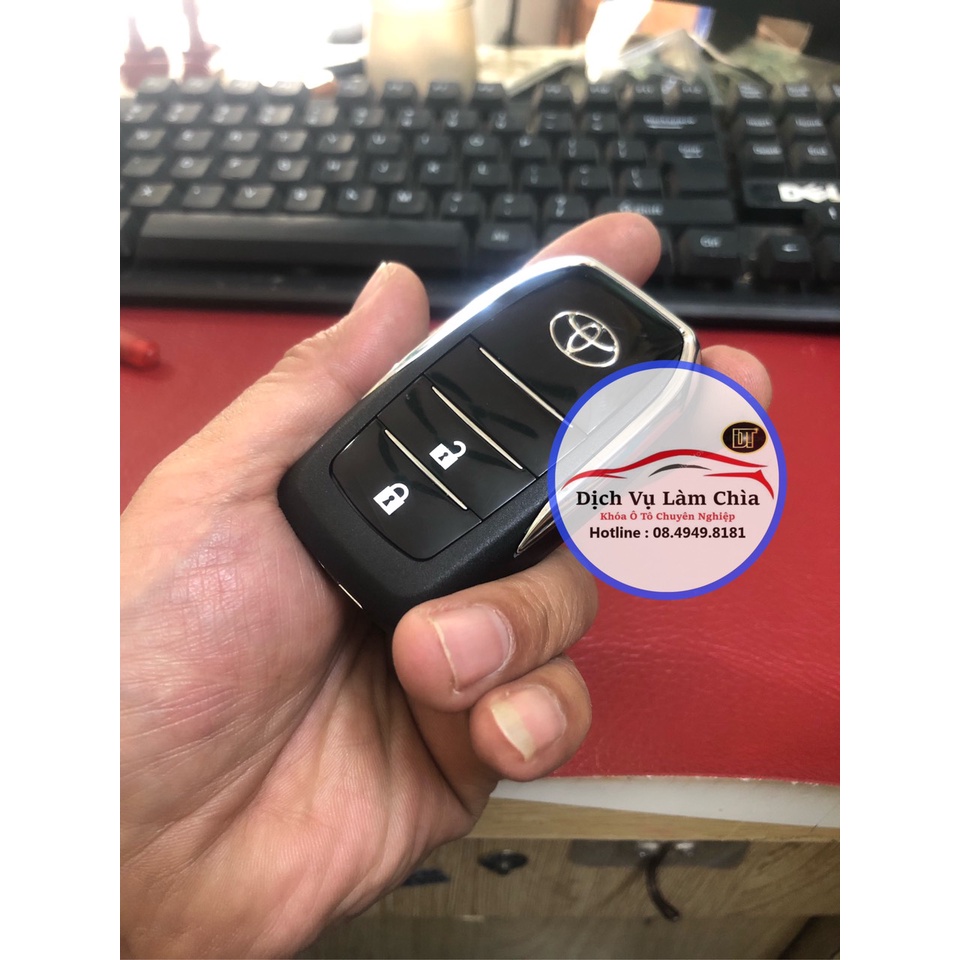 Vỏ Độ Gập Kiểu Dáng Thông Minh Dành Cho Xe Toyota Vios Đời 2014 Đến 2018, Hỗ Trợ Cắt Răng Chìa Khóa