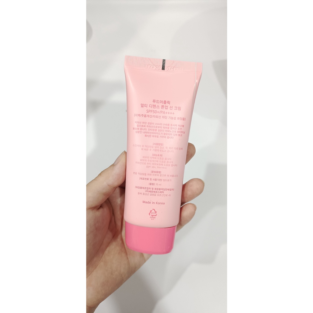 Kem chống nắng nâng tone trắng hồng Foodaholic