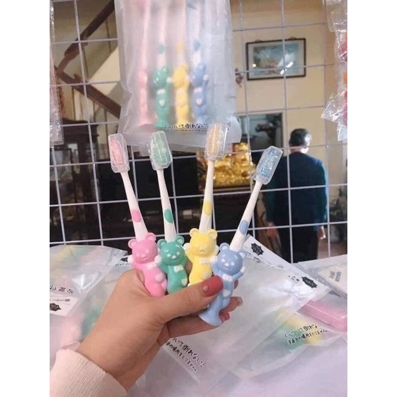 Bàn Chải Đánh Răng Cho Bé Yêu .SET 4 Bàn Chải Gấu