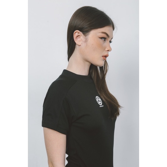 Áo thun ôm body vải 4 chiều chính hãng 67%