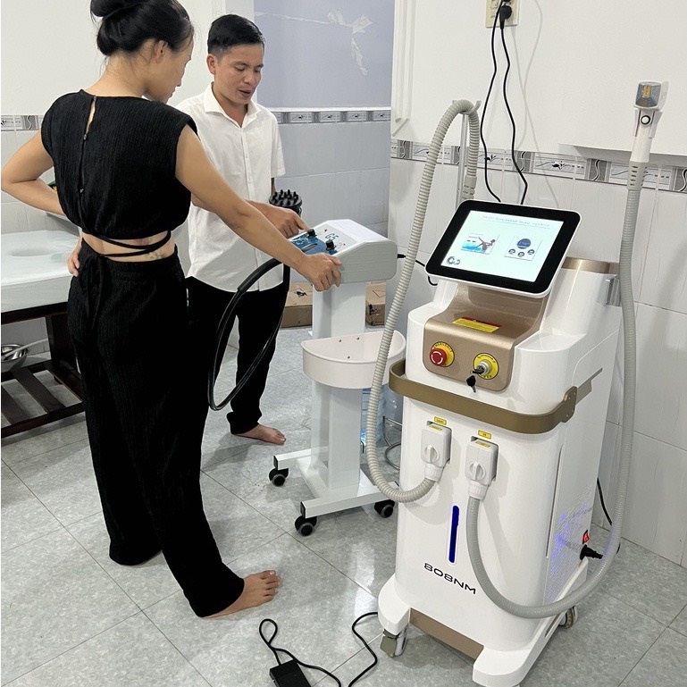 Máy triệt lông vĩnh viễn DIODE Laser Korea 808 2in1 dòng 10 thanh