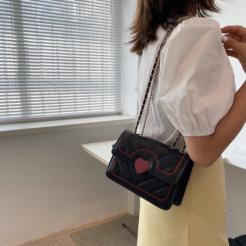 AlphaZ Túi Đeo Vai Hình Vuông Cỡ Nhỏ Bằng Da PU Họa Tiết Trái Tim Phối Dây Xích Kiểu Hàn Quốc Dễ Phối Đồ
