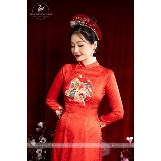 Áo dài gấm sang trọng