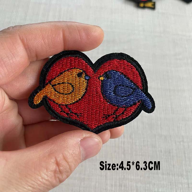 Sticker Ủi Thêu Hình Ngày Valentine 'S Day Dễ Thương