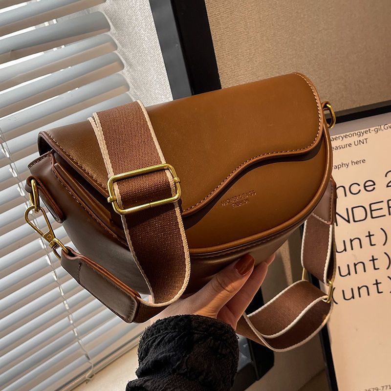 Túi Xách Nữ Đeo Vai Kiểu Dáng Retro Thời Trang Cá Tính