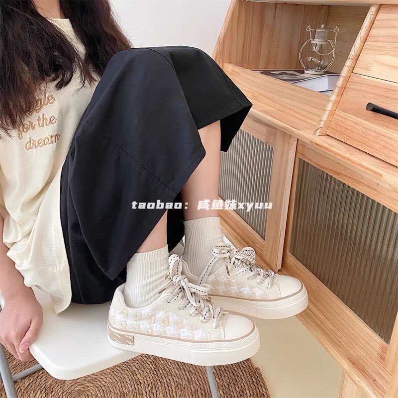 Giày Nữ Thể Thao Độn Đế Phối Kẻ Caro Phong Cách Thể Thao Năng Động Cá Tính SHOPSIEURE88