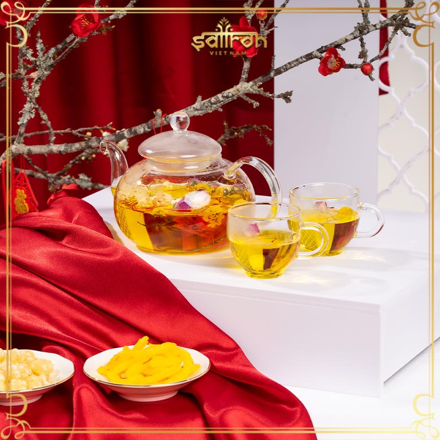 Hộp quà tặng gồm 3 loại mứt thượng hạng mix saffron thuộc thương hiệu Mộc Hương Sơn