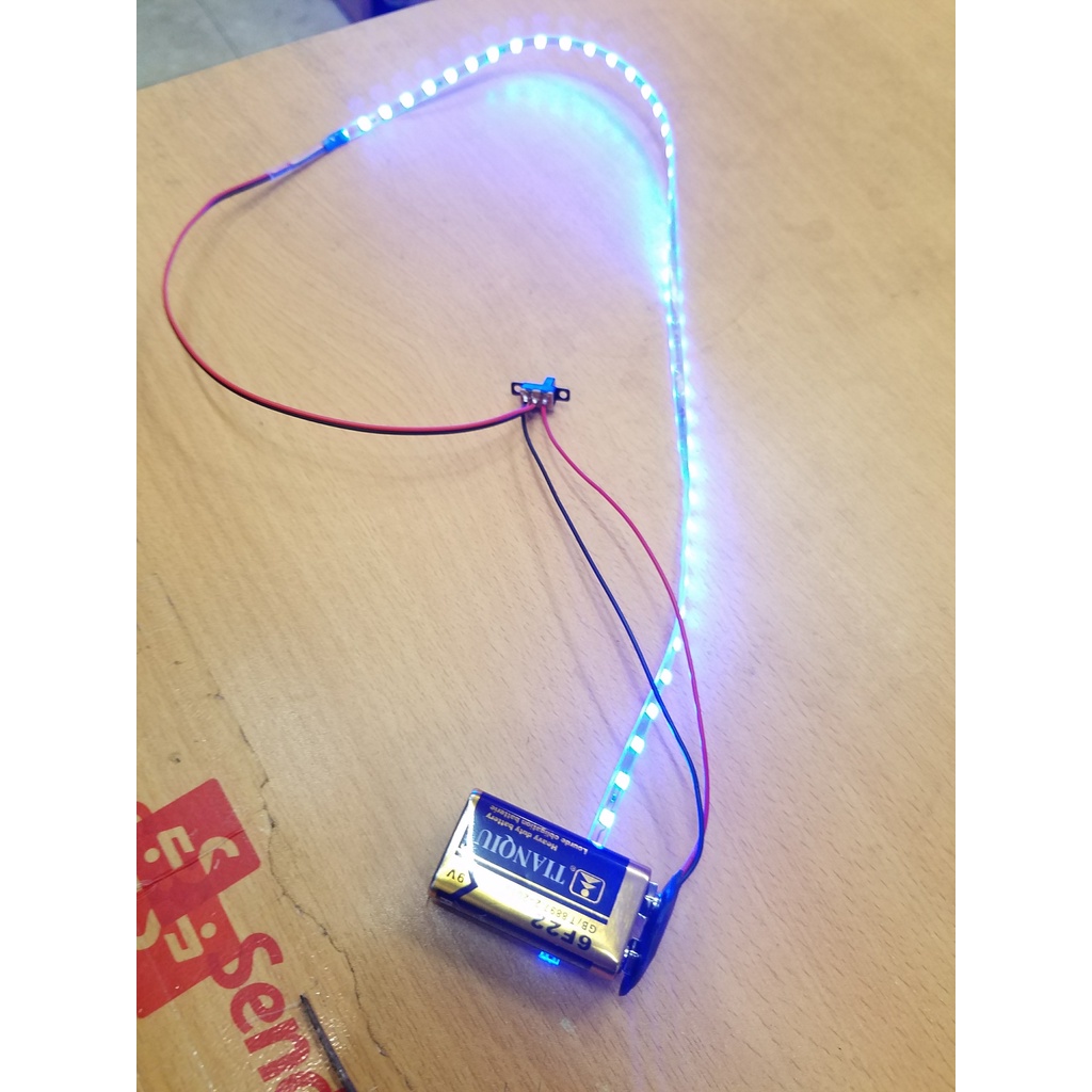 Xuongpinoto.vn  Đèn led nhiều màu sắc kèm đế pin 9v và công tắc dùng để trang trí và chế tạo,hàng mới 100%