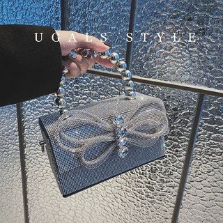 Túi hộp bướm đính đá bling bling ( CÓ SẴN )