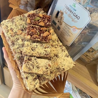 Thanh gạo lứt chà bông, bánh gạo lứt ngon hơn bạn tưởng.